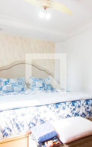 Apartamento à venda com 136m², 4 quartos e 3 vagas Apartamento à venda com 136m², 4 quartos e 3 vagasQuarto 1 - Suíte