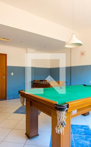 Apartamento à venda com 136m², 4 quartos e 3 vagas Apartamento à venda com 136m², 4 quartos e 3 vagasÁrea comum - Espaço de jogos