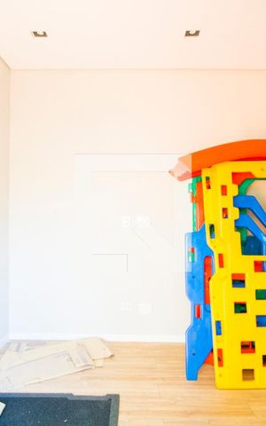 Apartamento à venda com 136m², 4 quartos e 3 vagas Apartamento à venda com 136m², 4 quartos e 3 vagasÁrea comum - Brinquedoteca