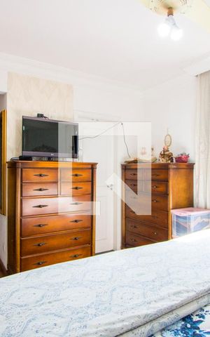 Apartamento à venda com 136m², 4 quartos e 3 vagas Apartamento à venda com 136m², 4 quartos e 3 vagasQuarto 1 - Suíte