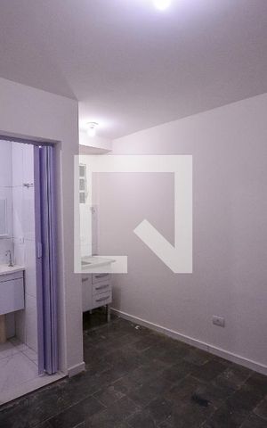 Studio para alugar com 13m², 1 quarto e sem vaga Studio para alugar com 13m², 1 quarto e sem vagaStudio