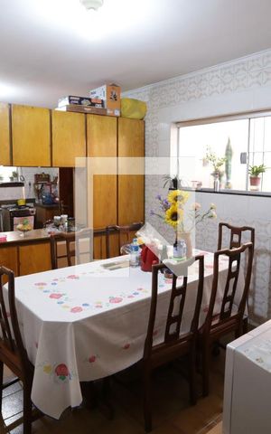 Casa à venda com 125m², 3 quartos e 2 vagasCozinha