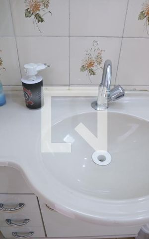 Casa à venda com 125m², 3 quartos e 2 vagasBanheiro Social