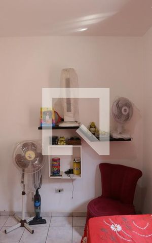 Casa à venda com 125m², 3 quartos e 2 vagasQuarto 2