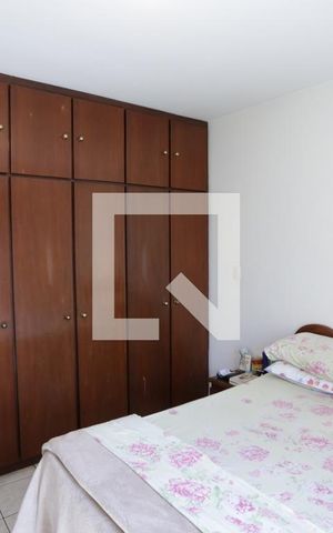 Casa à venda com 125m², 3 quartos e 2 vagasSuíte