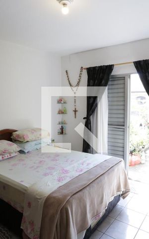 Casa à venda com 125m², 3 quartos e 2 vagasSuíte