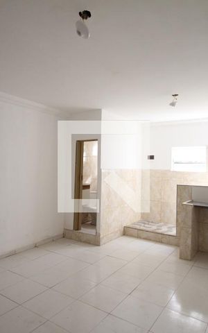 Studio para alugar com 35m², 1 quarto e 1 vagaKitnet