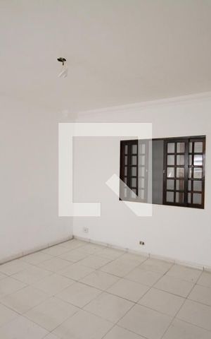 Studio para alugar com 35m², 1 quarto e 1 vagaKitnet