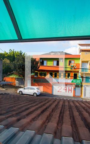 Casa à venda com 204m², 3 quartos e 4 vagas Casa à venda com 204m², 3 quartos e 4 vagasVista da sala