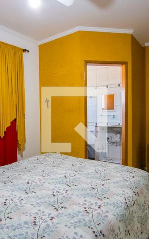 Casa à venda com 204m², 3 quartos e 4 vagas Casa à venda com 204m², 3 quartos e 4 vagasQuarto 1 - Suíte