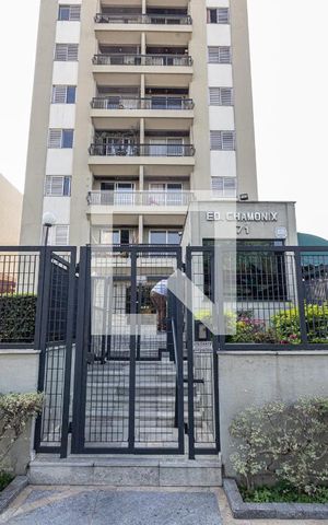 Apartamento para alugar com 64m², 2 quartos e 1 vaga Apartamento para alugar com 64m², 2 quartos e 1 vagaFachada