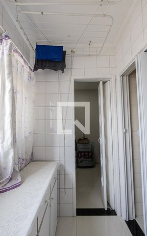 Apartamento para alugar com 64m², 2 quartos e 1 vaga Apartamento para alugar com 64m², 2 quartos e 1 vagaÁrea de serviço