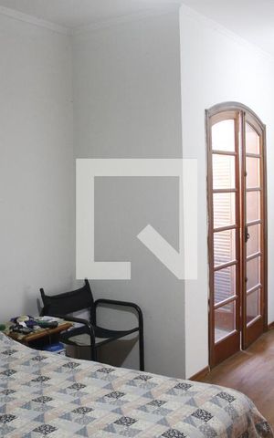 Casa para alugar com 304m², 3 quartos e 3 vagasSuíte