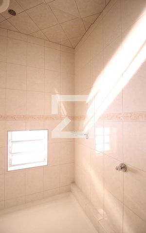 Casa à venda com 210m², 4 quartos e 4 vagasBanheiro