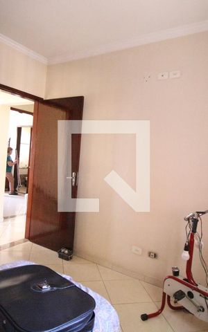 Casa à venda com 210m², 4 quartos e 4 vagasQuarto
