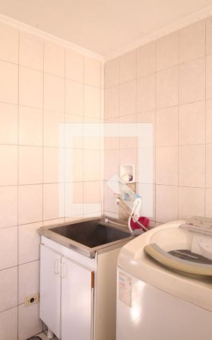 Casa à venda com 210m², 4 quartos e 4 vagasÁrea de serviço