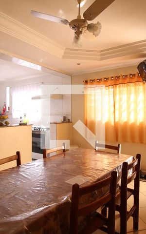 Casa à venda com 210m², 4 quartos e 4 vagasSala de Jantar