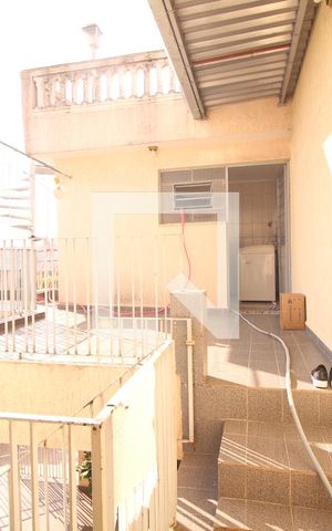 Casa à venda com 210m², 4 quartos e 4 vagasÁrea de serviço