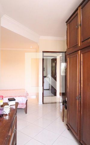 Casa à venda com 210m², 4 quartos e 4 vagasQuarto