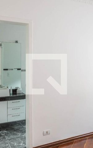 Casa à venda com 400m², 4 quartos e 2 vagas Casa à venda com 400m², 4 quartos e 2 vagasSuíte 2