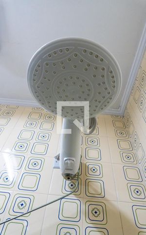 Casa à venda com 470m², 4 quartos e 8 vagasBanheiro da Suíte 2