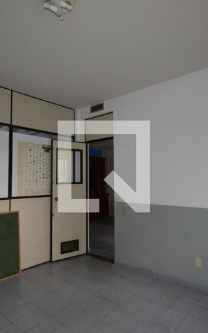 Casa à venda com 650m², 6 quartos e 8 vagas´Quarto 5