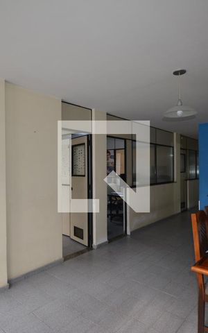 Casa à venda com 650m², 6 quartos e 8 vagasCozinha