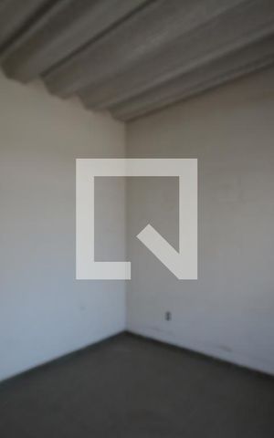 Casa à venda com 650m², 6 quartos e 8 vagasQuarto de Serviço