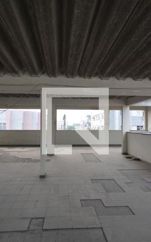 Casa à venda com 650m², 6 quartos e 8 vagasTerraço