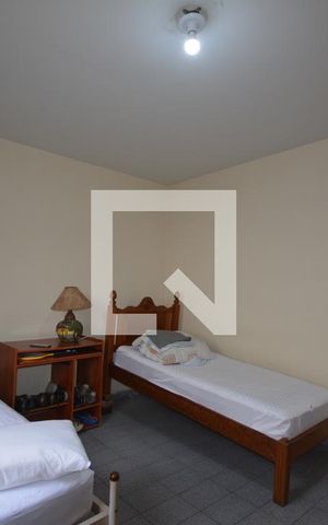 Casa à venda com 650m², 6 quartos e 8 vagasQuarto 2