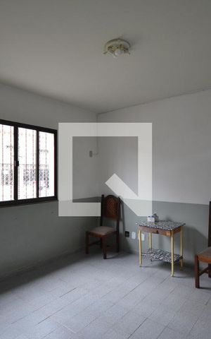 Casa à venda com 650m², 6 quartos e 8 vagas´Quarto 5