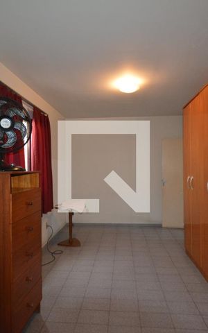 Casa à venda com 650m², 6 quartos e 8 vagasQuarto 3