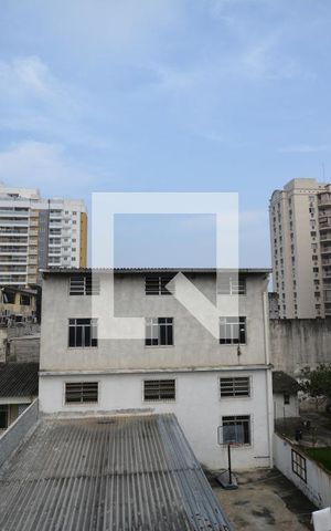 Casa à venda com 650m², 6 quartos e 8 vagasVista