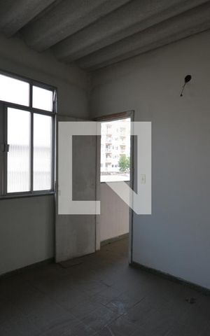 Casa à venda com 650m², 6 quartos e 8 vagasQuarto de Serviço