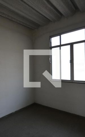 Casa à venda com 650m², 6 quartos e 8 vagasQuarto de Serviço