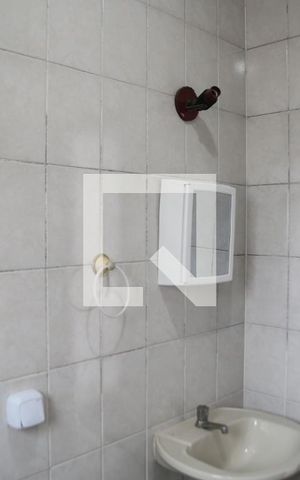 Casa para alugar com 116m², 2 quartos e 2 vagasBanheiro suite