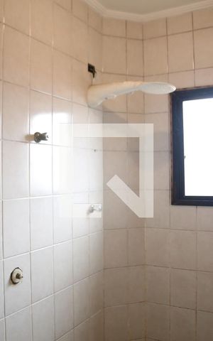 Casa para alugar com 116m², 2 quartos e 2 vagasBanheiro suite