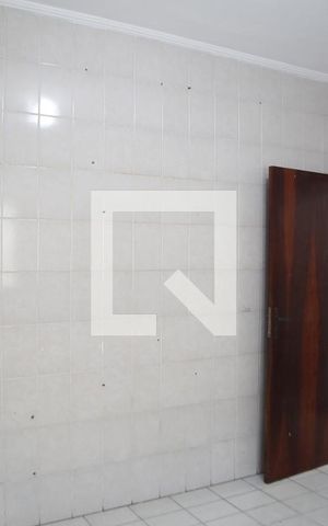 Casa para alugar com 116m², 2 quartos e 2 vagasCozinha