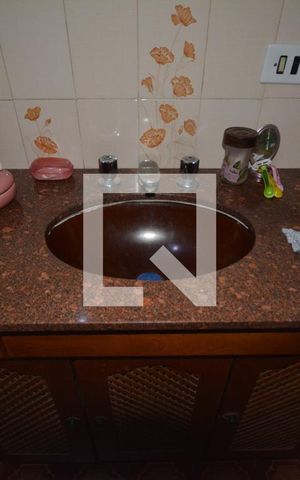 Apartamento à venda com 200m², 4 quartos e 1 vagaBanheiro 3