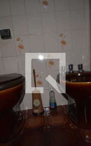 Apartamento à venda com 200m², 4 quartos e 1 vagaBanheiro 2