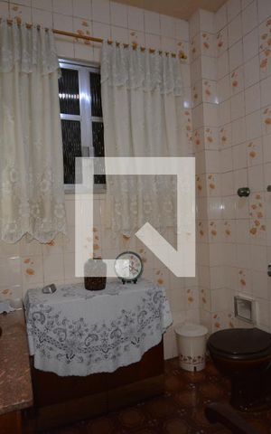 Apartamento à venda com 200m², 4 quartos e 1 vagaBanheiro 2