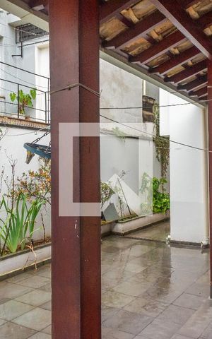 Casa para alugar com 450m², 5 quartos e 4 vagasQuintal