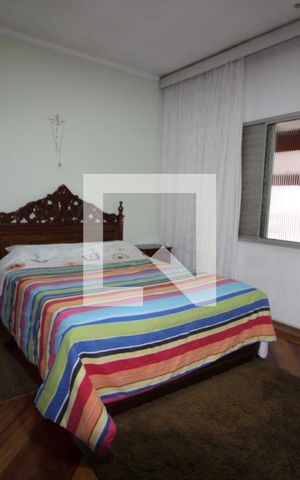Casa para alugar com 130m², 3 quartos e 3 vagasQuarto 1