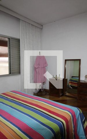 Casa para alugar com 130m², 3 quartos e 3 vagasQuarto 1
