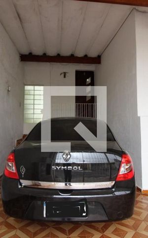 Casa para alugar com 130m², 3 quartos e 3 vagas Casa para alugar com 130m², 3 quartos e 3 vagasGaragem
