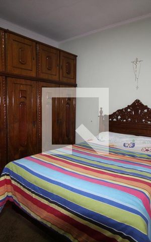 Casa para alugar com 130m², 3 quartos e 3 vagasQuarto 1