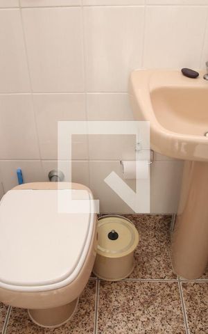 Apartamento para alugar com 170m², 3 quartos e 2 vagasBanheiro de Serviço