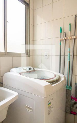 Apartamento à venda com 54m², 2 quartos e 1 vaga Apartamento à venda com 54m², 2 quartos e 1 vagaLavanderia