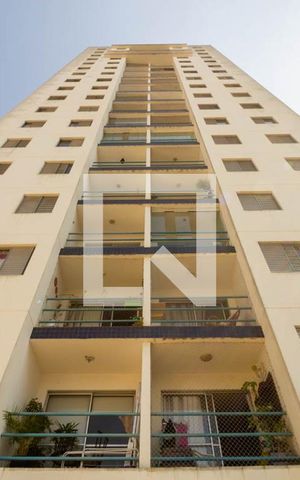 Apartamento à venda com 54m², 2 quartos e 1 vaga Apartamento à venda com 54m², 2 quartos e 1 vagaFachada