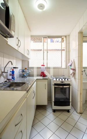 Apartamento à venda com 54m², 2 quartos e 1 vaga Apartamento à venda com 54m², 2 quartos e 1 vagaCozinha
